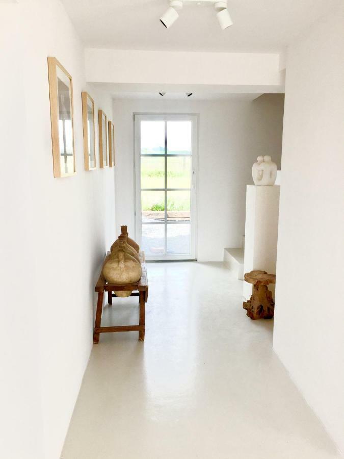 Отель Galerie, Tumulus De La Hogue Fontenay-le-Marmion Экстерьер фото
