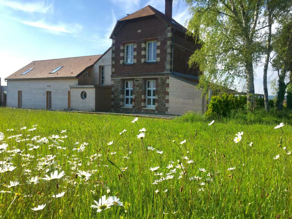Отель Galerie, Tumulus De La Hogue Fontenay-le-Marmion Экстерьер фото